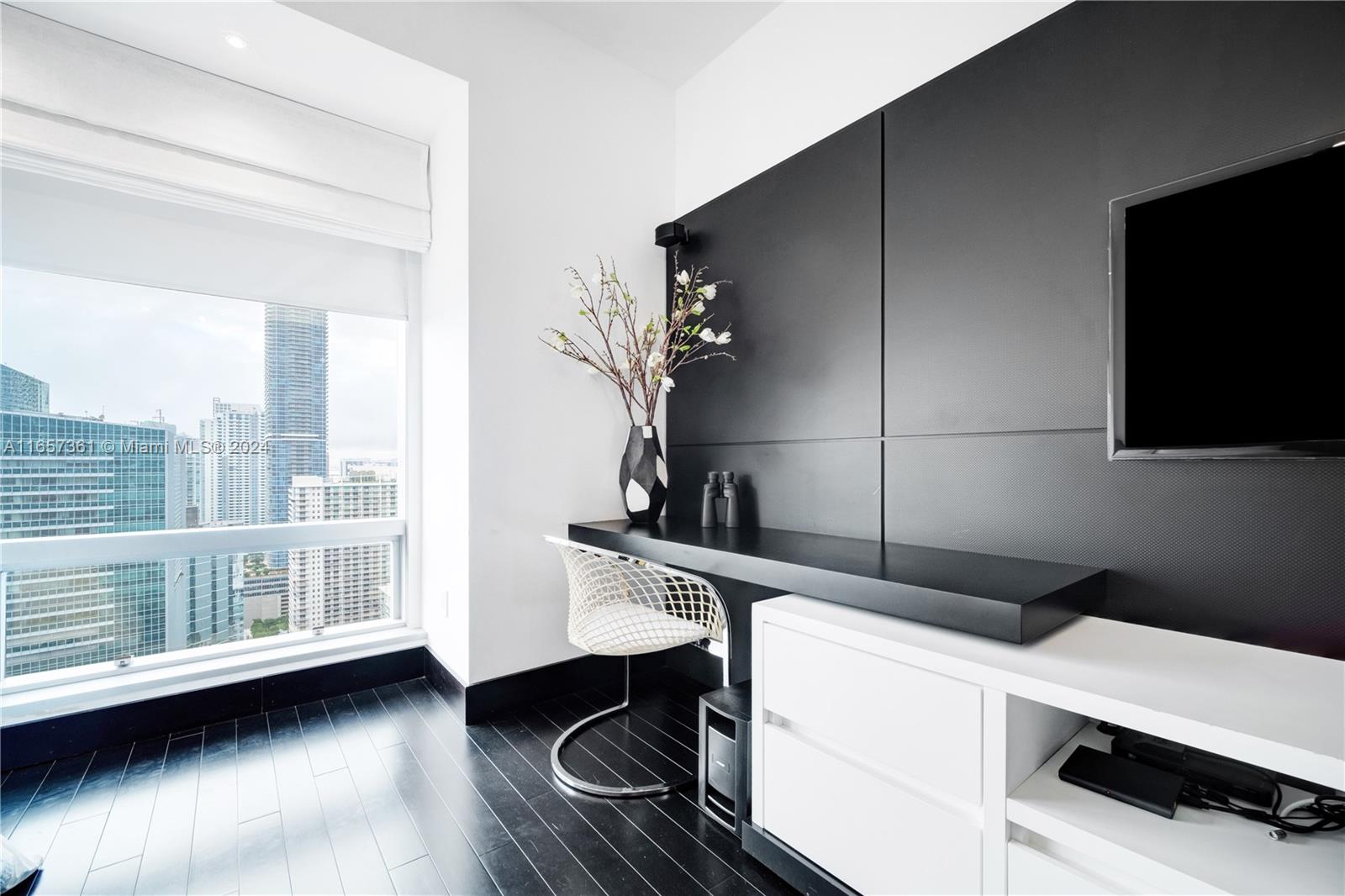 MILLENNIUM TOWER RESIDENC - Residential