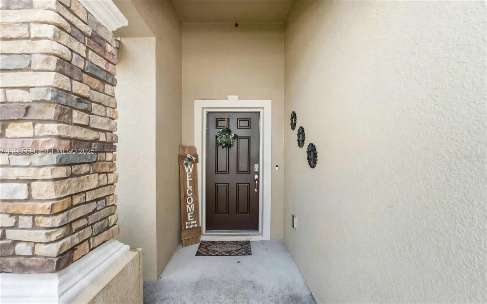 8240 Campbell Crossing