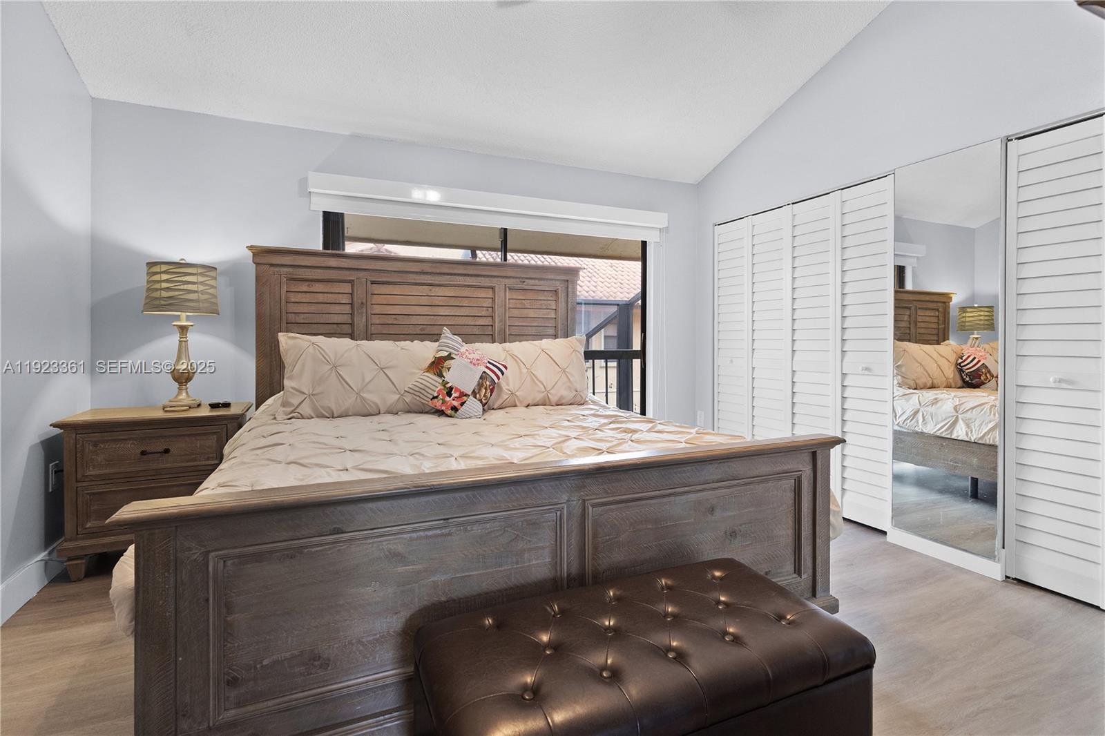 DADELAND COVE SEC 1 - Residential