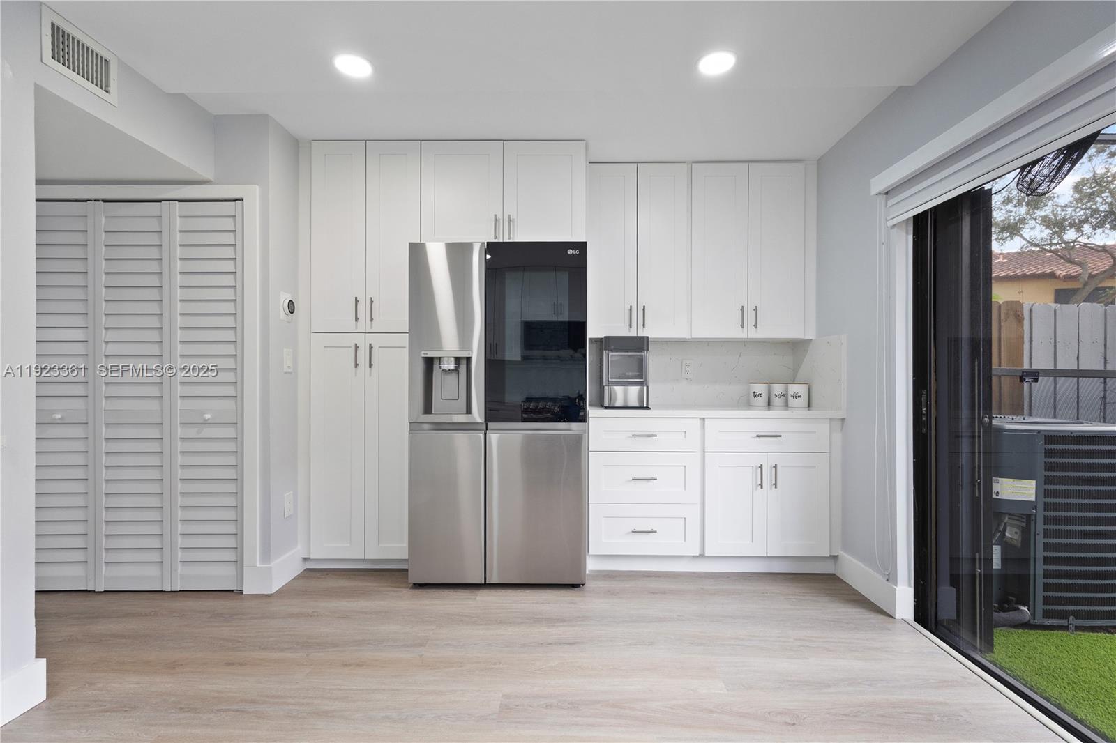 DADELAND COVE SEC 1 - Residential