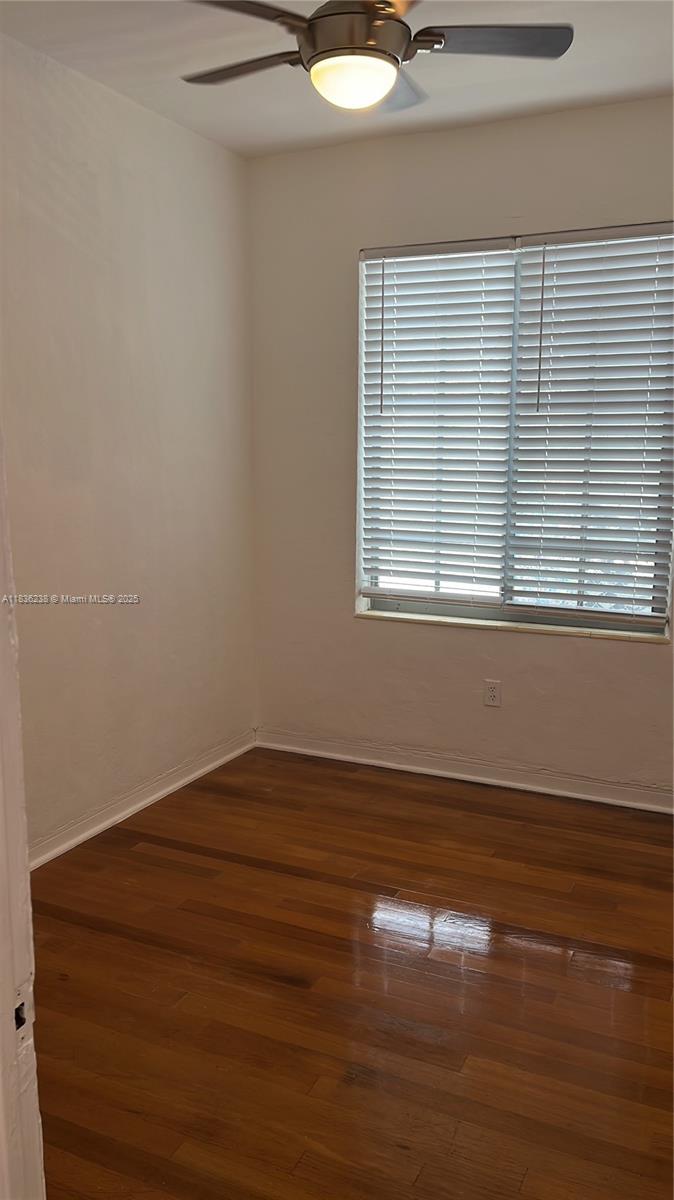 727 Jefferson Ave 4