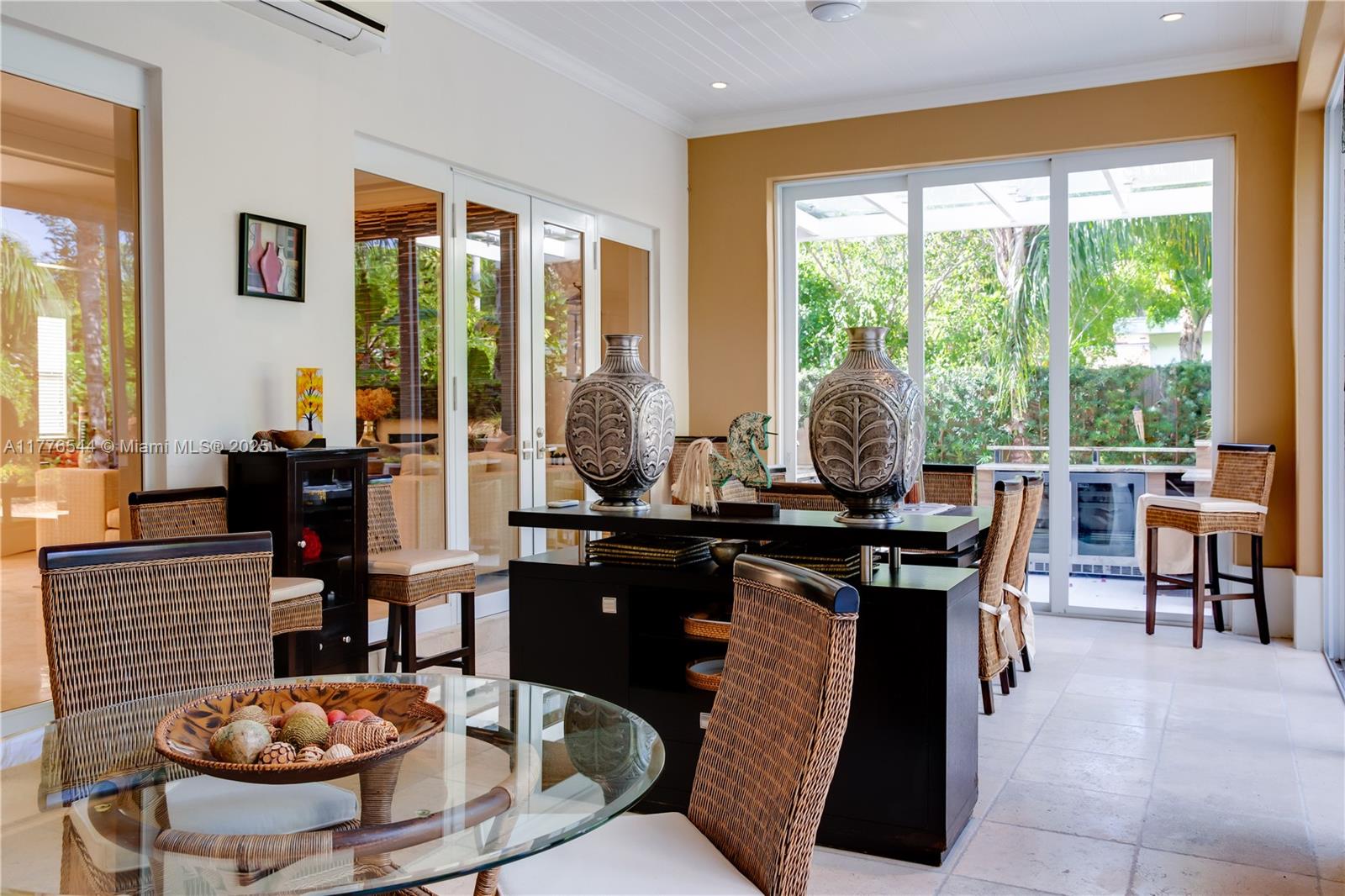 OCEAN VIEW HEIGHTS - Residential Lease