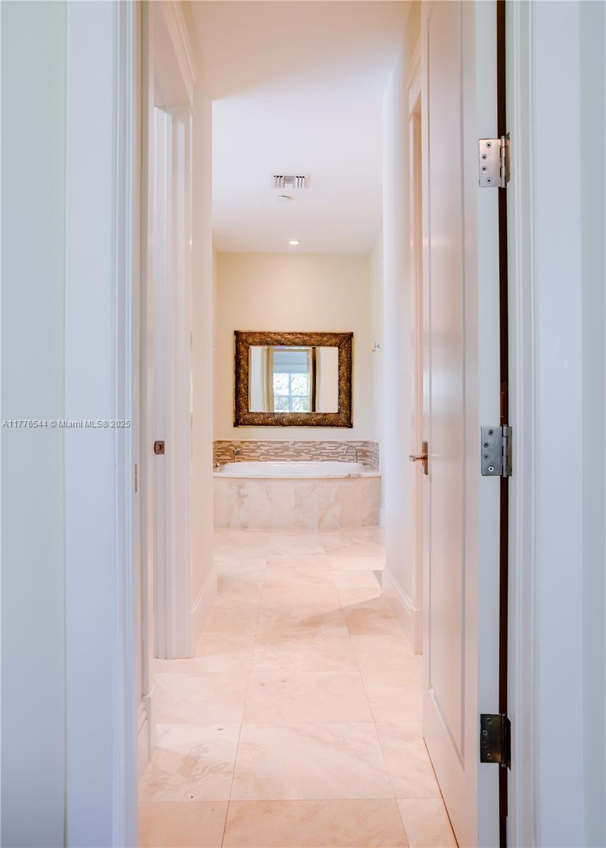 OCEAN VIEW HEIGHTS - Residential Lease
