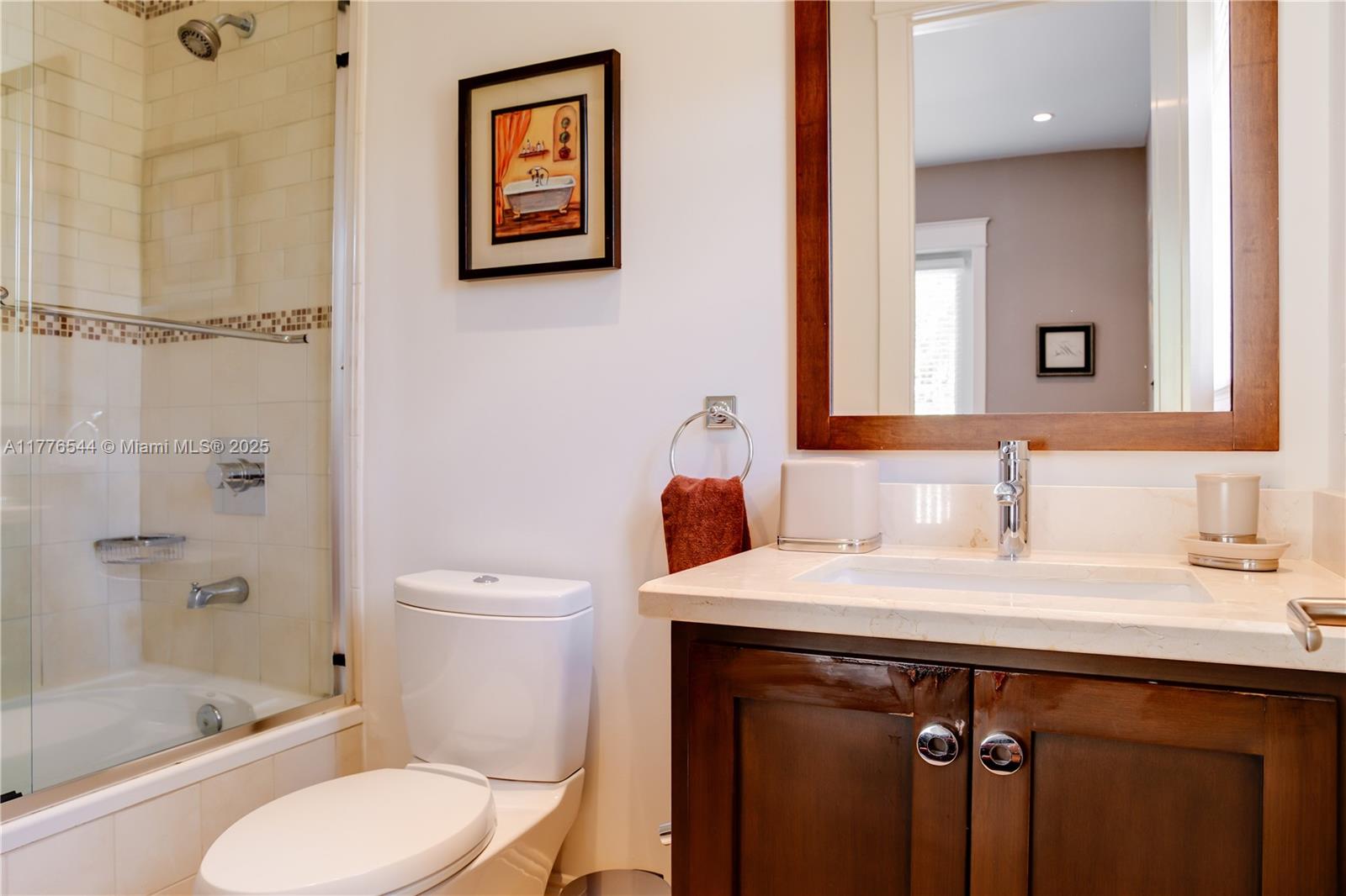 OCEAN VIEW HEIGHTS - Residential Lease