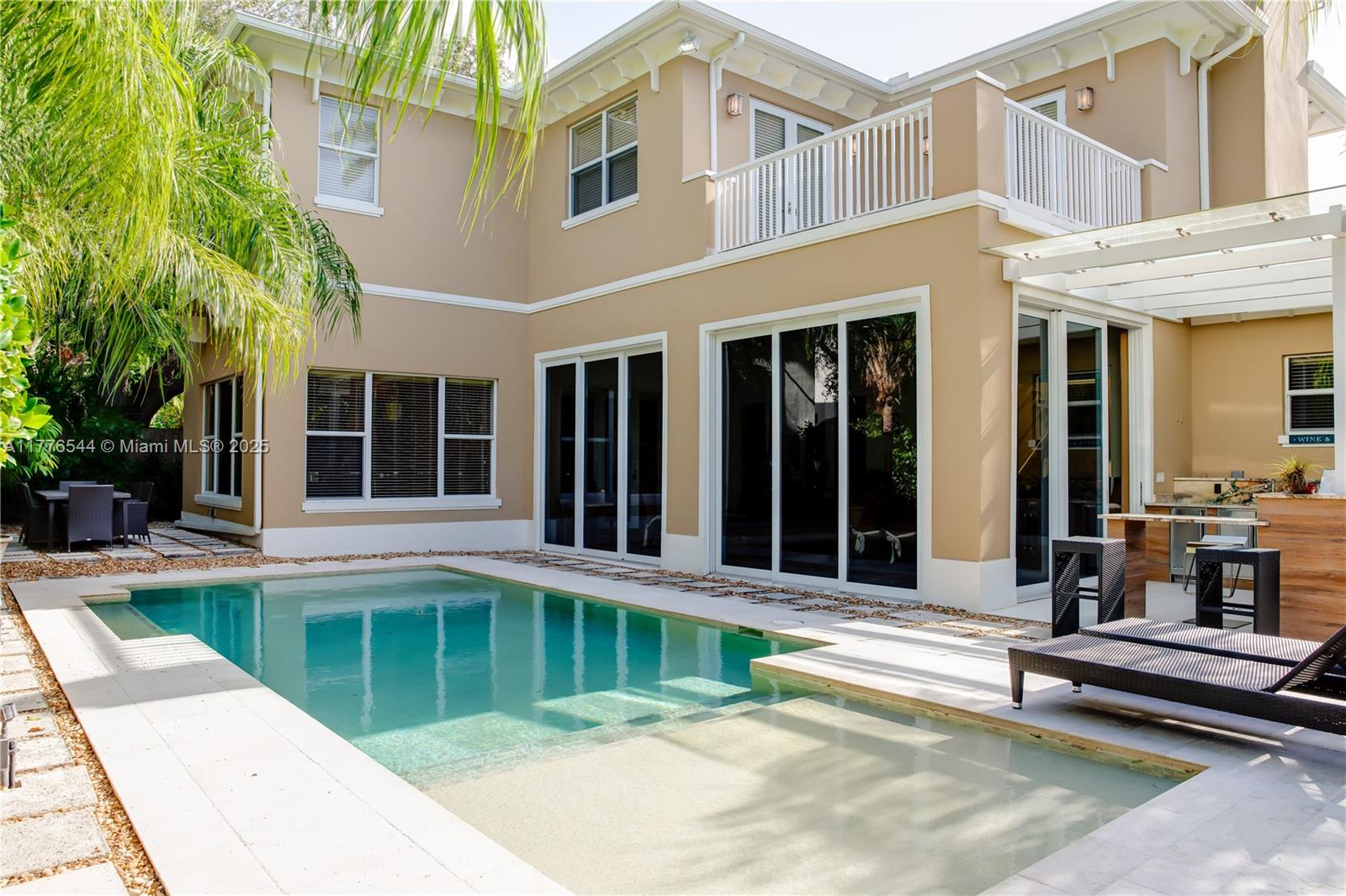 OCEAN VIEW HEIGHTS - Residential Lease