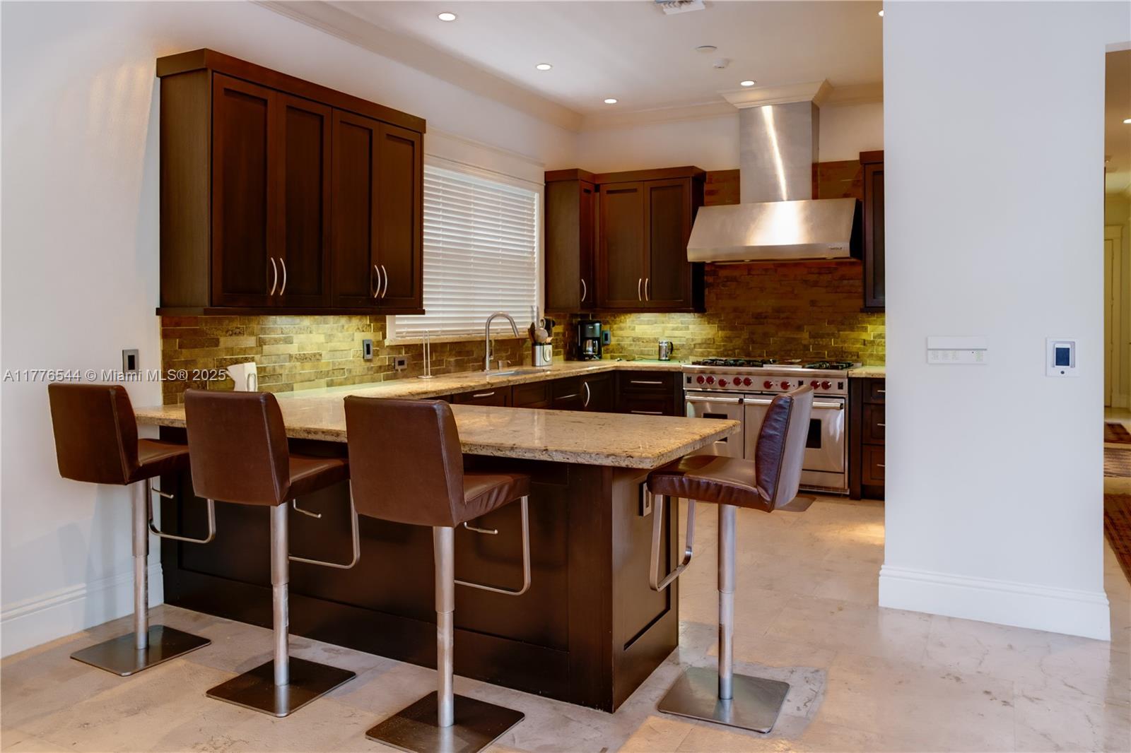 OCEAN VIEW HEIGHTS - Residential Lease