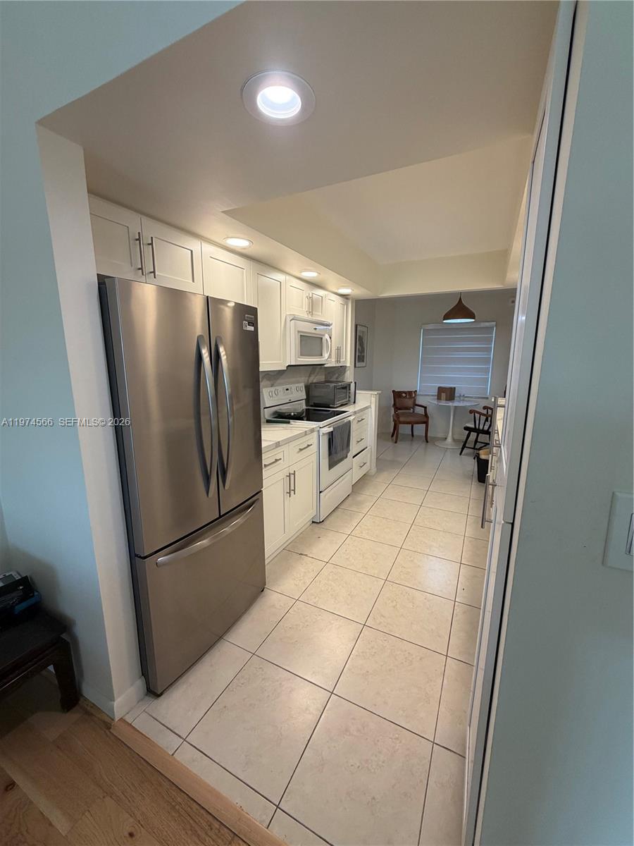 ANDROS VILLAGE B CONDO - Residential