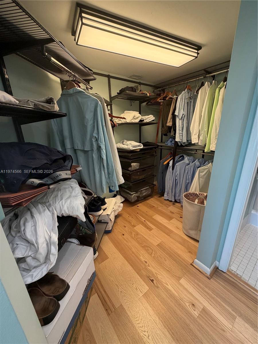 ANDROS VILLAGE B CONDO - Residential