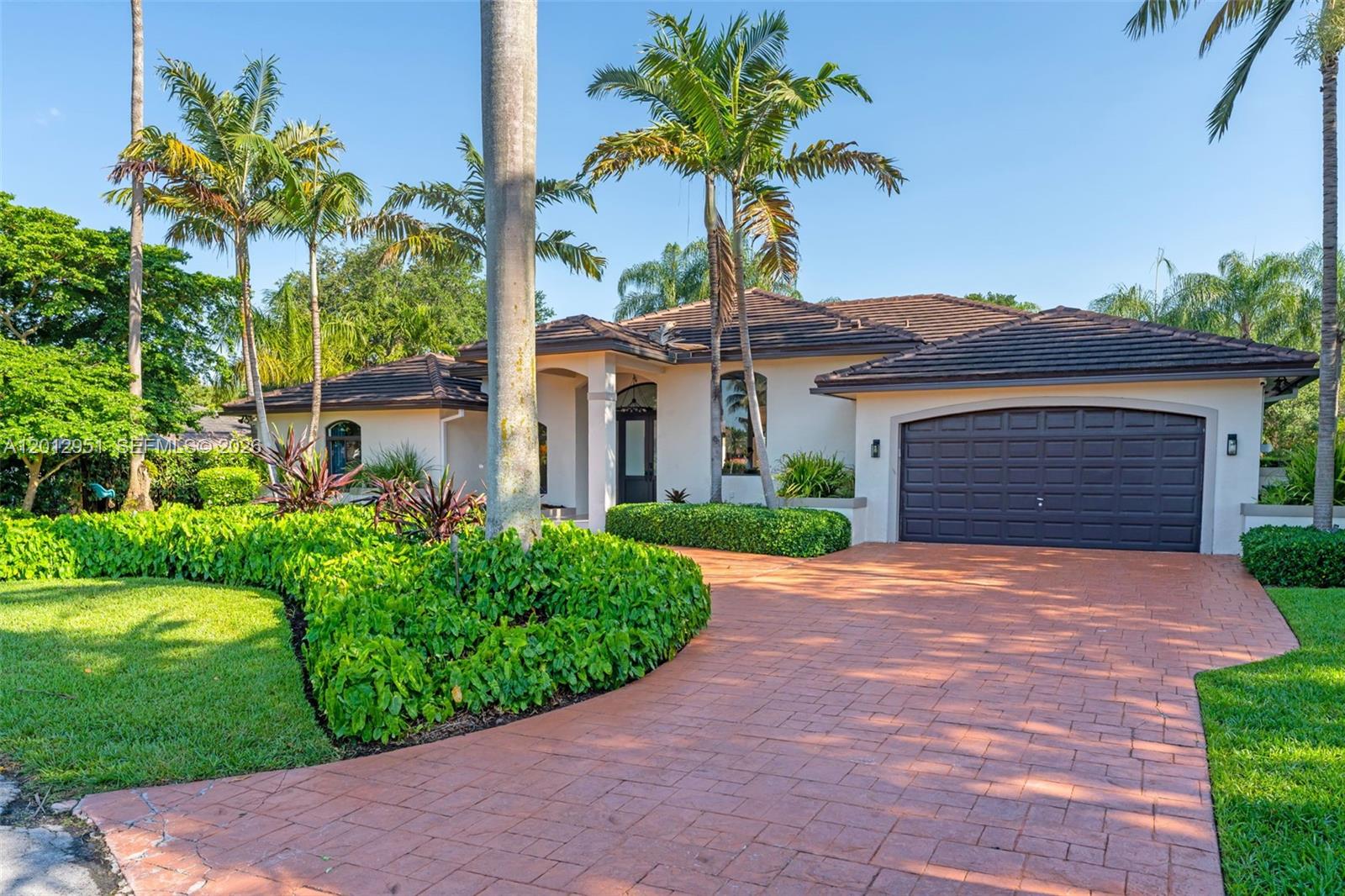 12019 SW 77th Ter