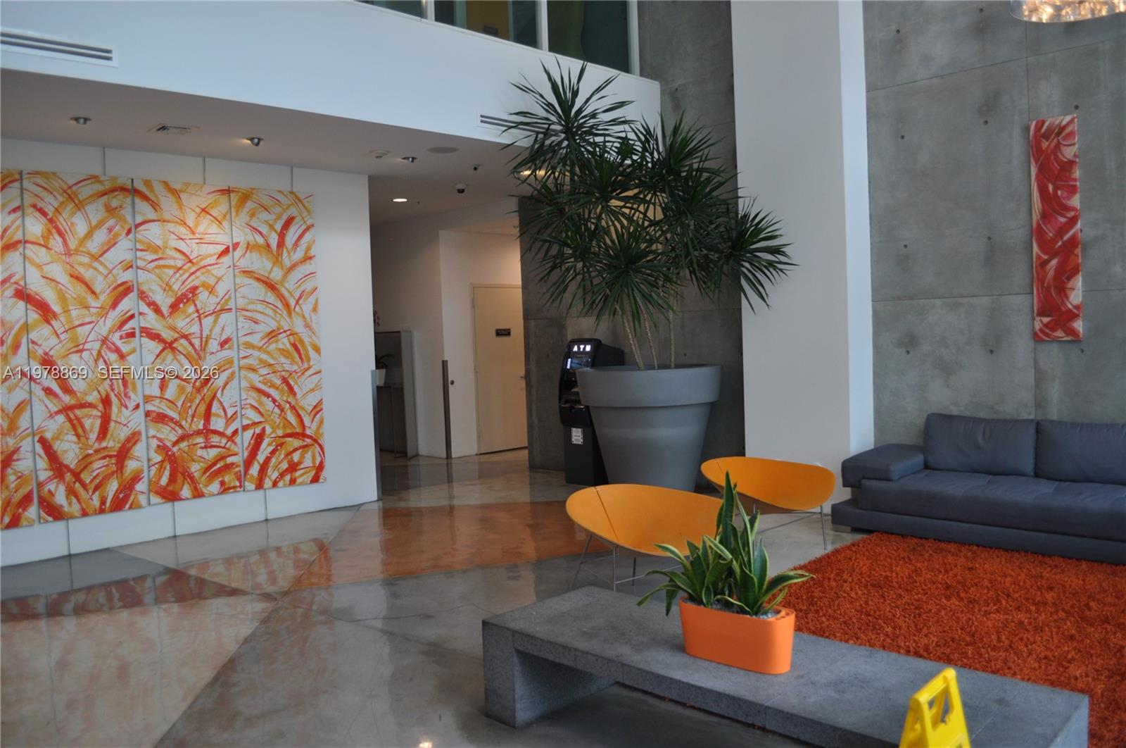 THE LOFT DOWNTOWN CONDO - Residential Lease