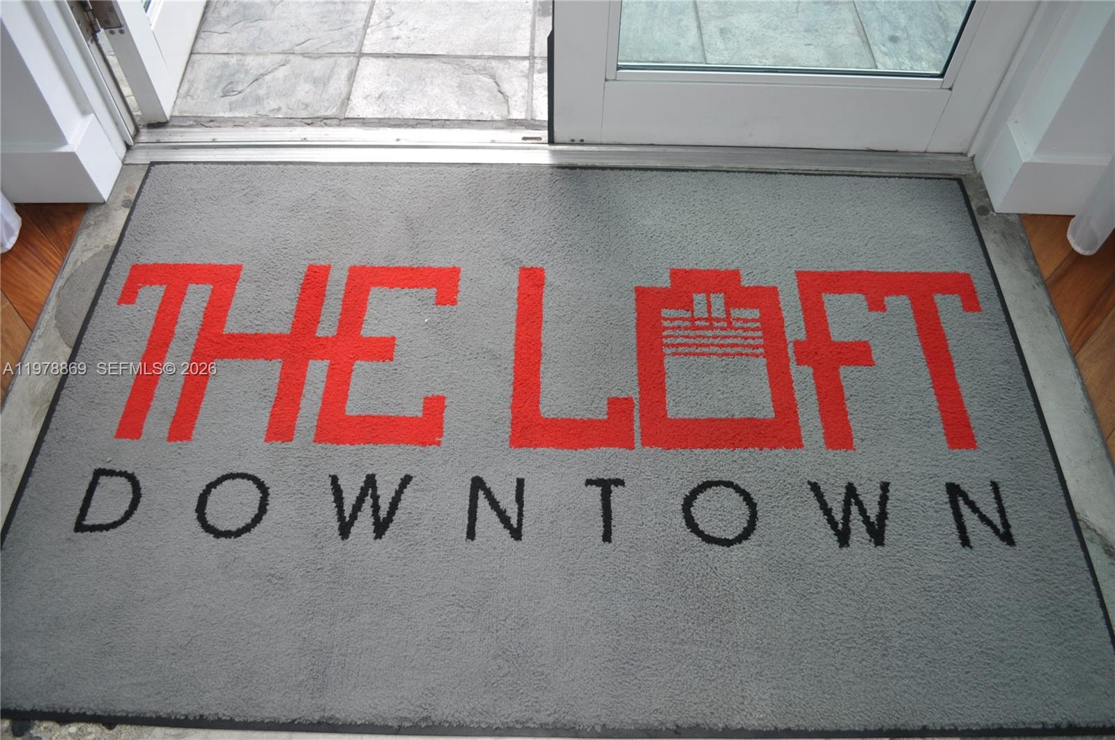 THE LOFT DOWNTOWN CONDO - Residential Lease