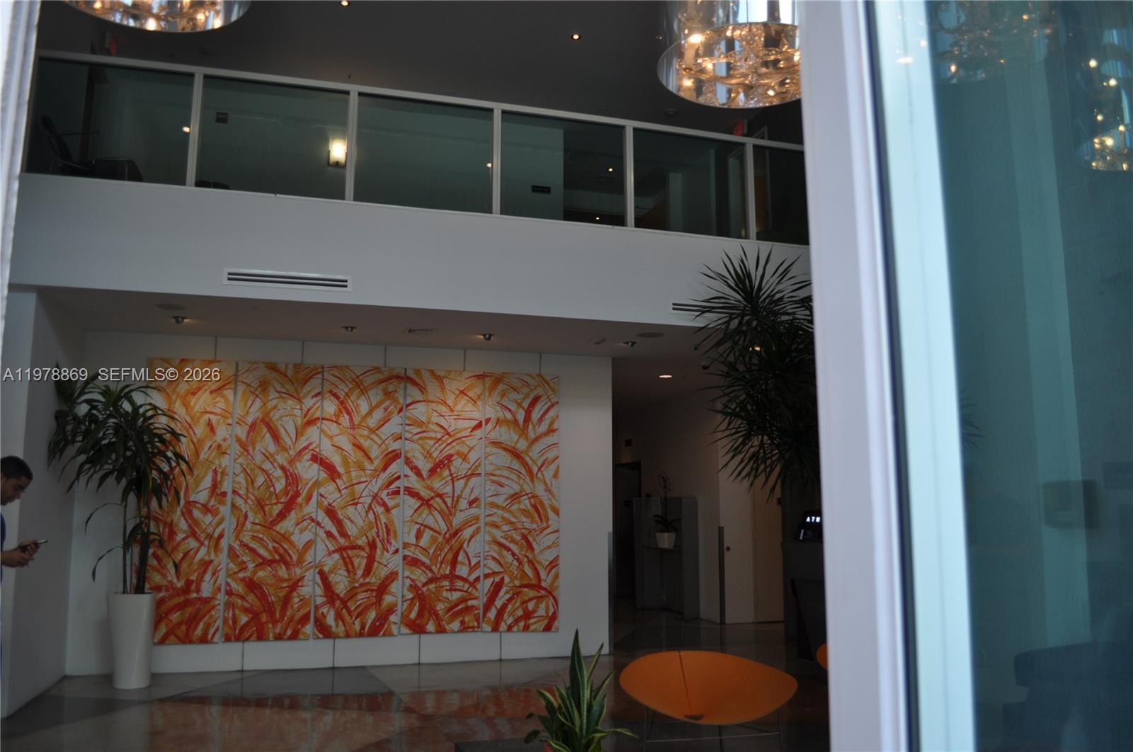 THE LOFT DOWNTOWN CONDO - Residential Lease