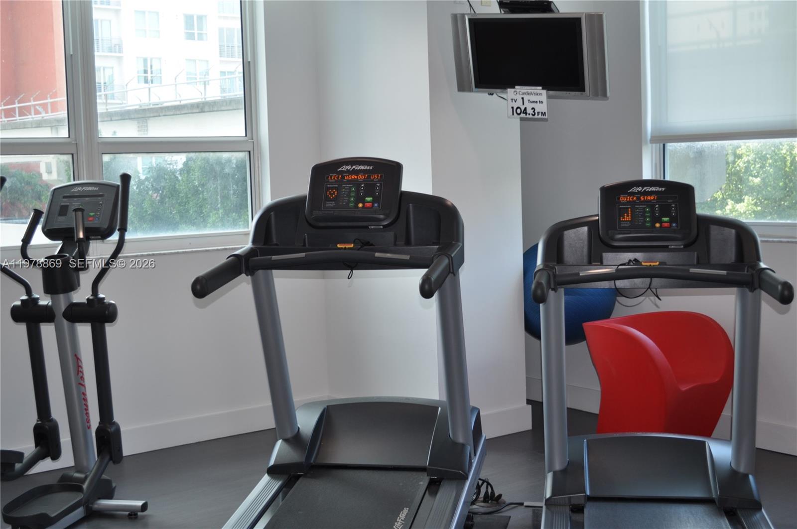 THE LOFT DOWNTOWN CONDO - Residential Lease