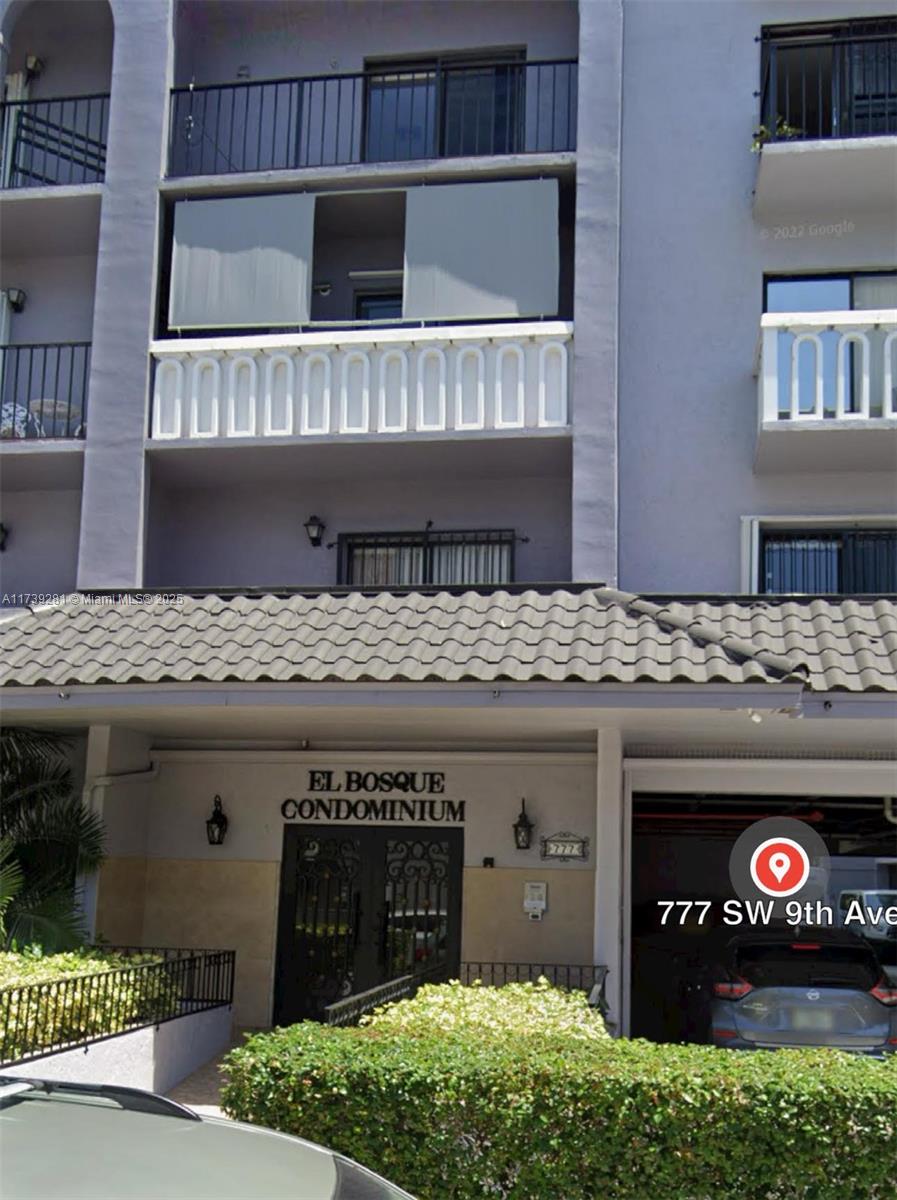 EL BOSQUE AT LITTLE HAVAN - Residential