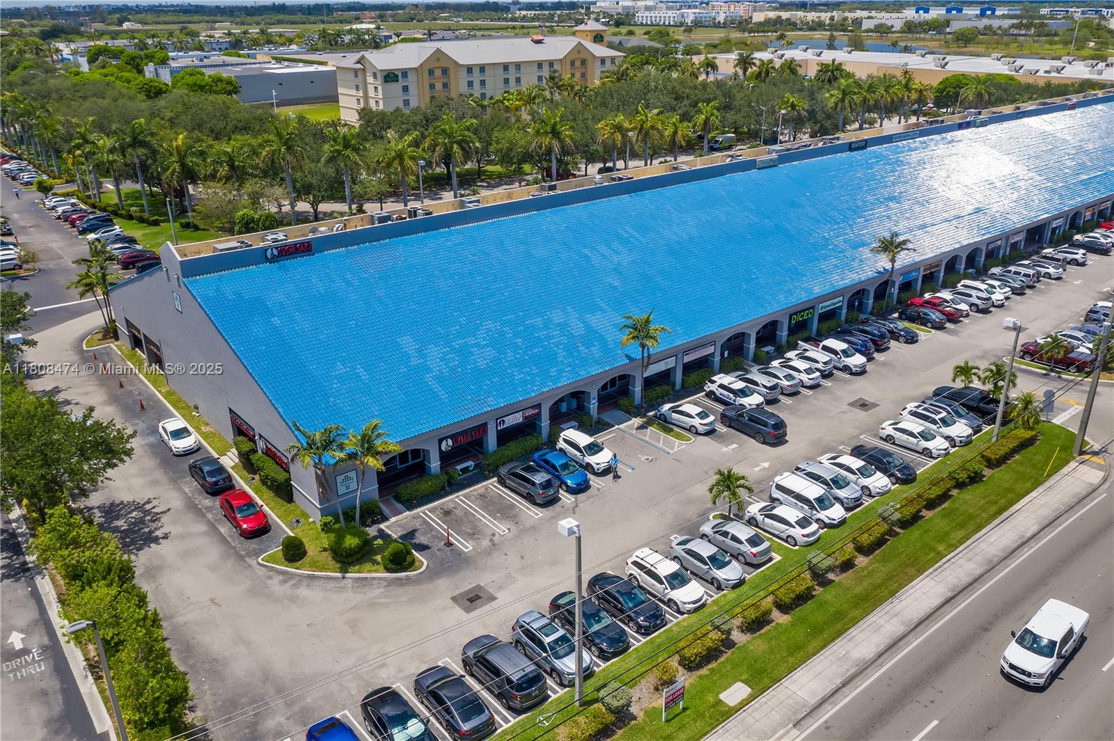 • ± 1,711 RSF (does not include the non-habitable mezzanine area)
• $45.50 per RSF NNN per annum + estimated CAM + sales tax
• Rear, in-line unit
• Frontage to NW 87th Court
• Signage to NW 87th Court and NW 87th Avenue (the latter on the parapet of the
building)
• Unit features epoxy flooring; metal stair-case access to non-habitable/storage only
mezzanine area (± 442.5 RSF)
• Two (2) restrooms
• Separate AC unit and thermostat
• Separate electric meter
• Tenant pays electric, janitorial, telecommunications and any services contracted by
tenant and/or expenses not included in the CAM
