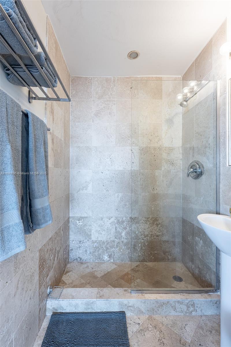 SOUTH BEACH HUDSON CONDO - Residential Lease