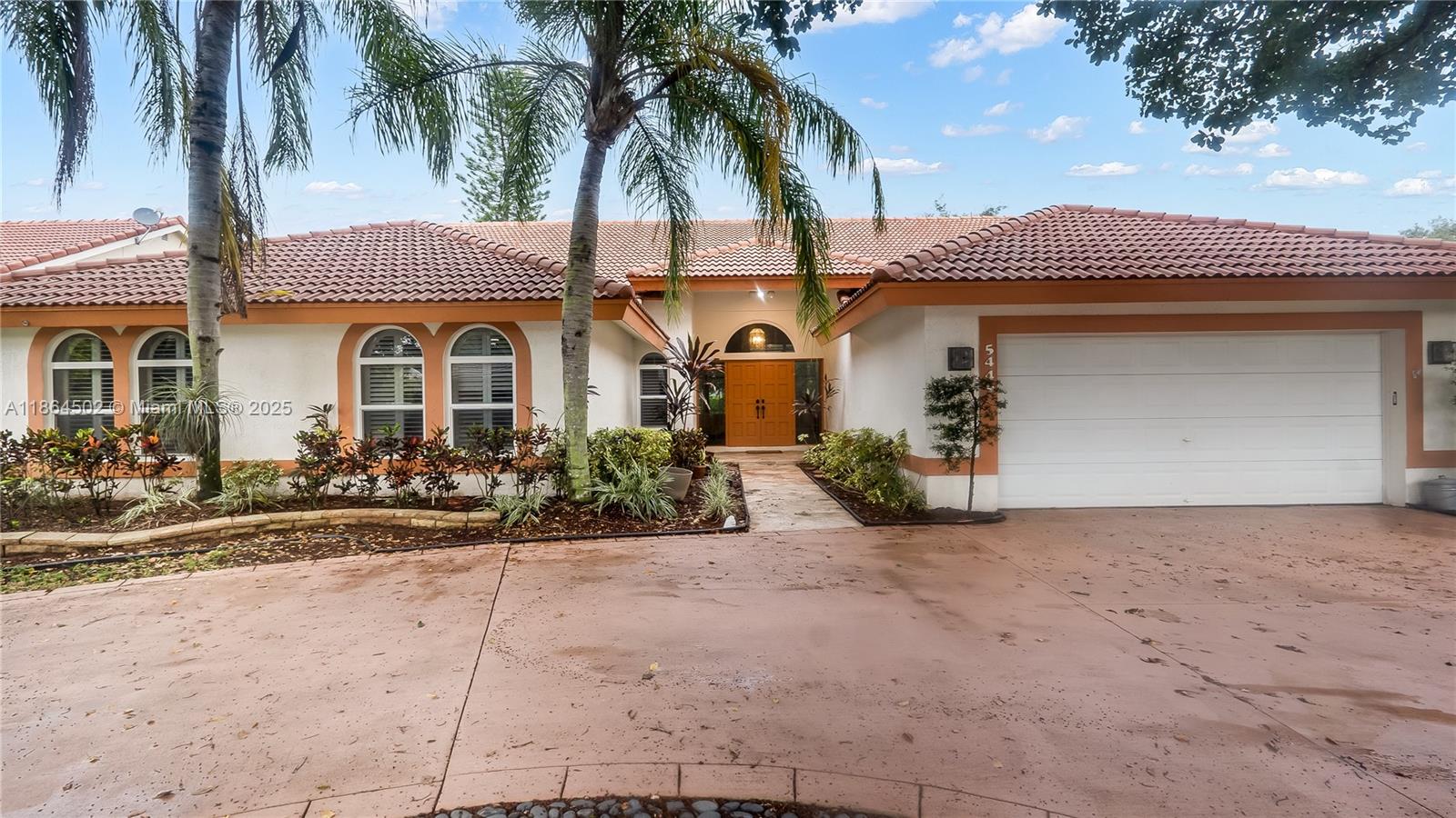 5449 NW 86th Ter