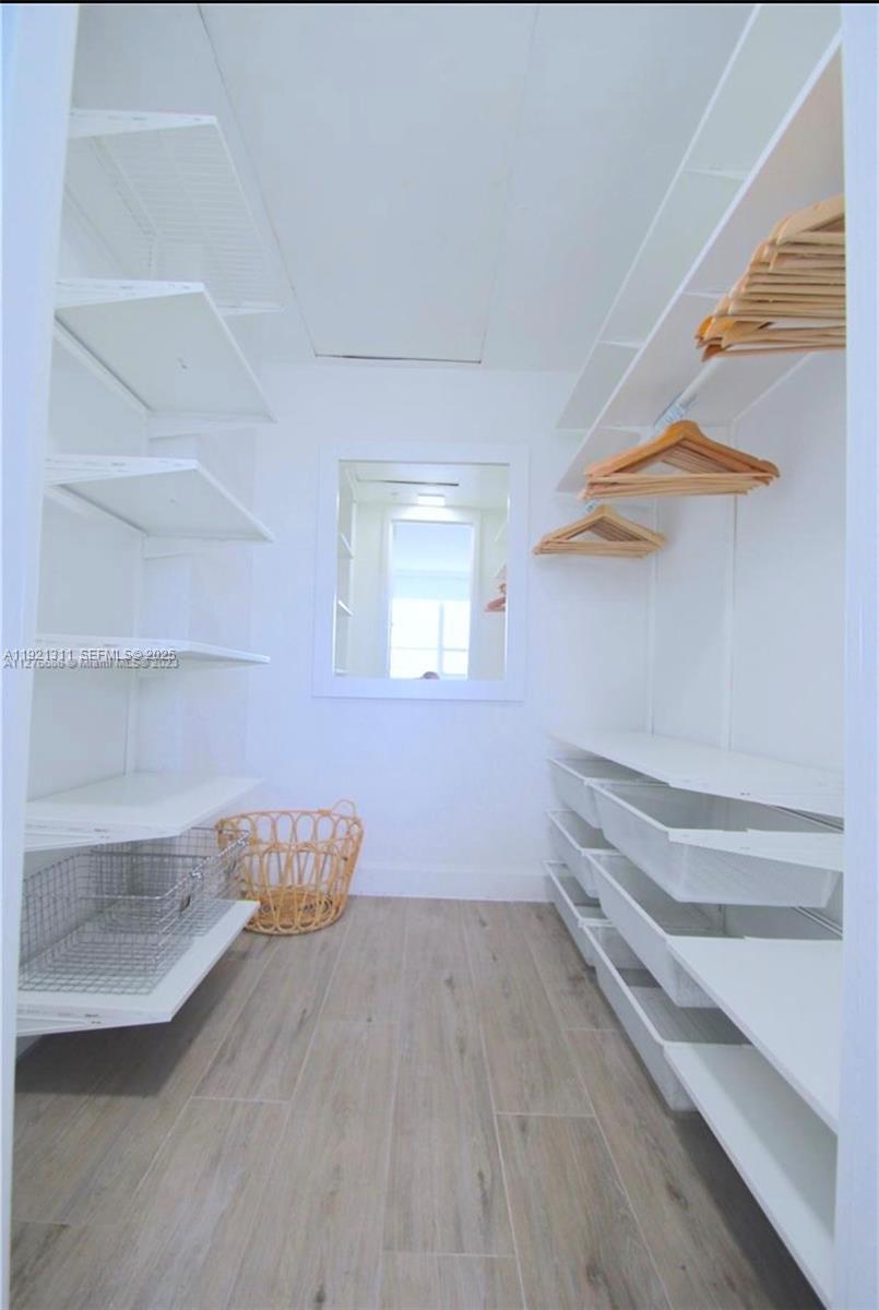 FLAMINGO SOUTH BEACH I CO - Residential Lease