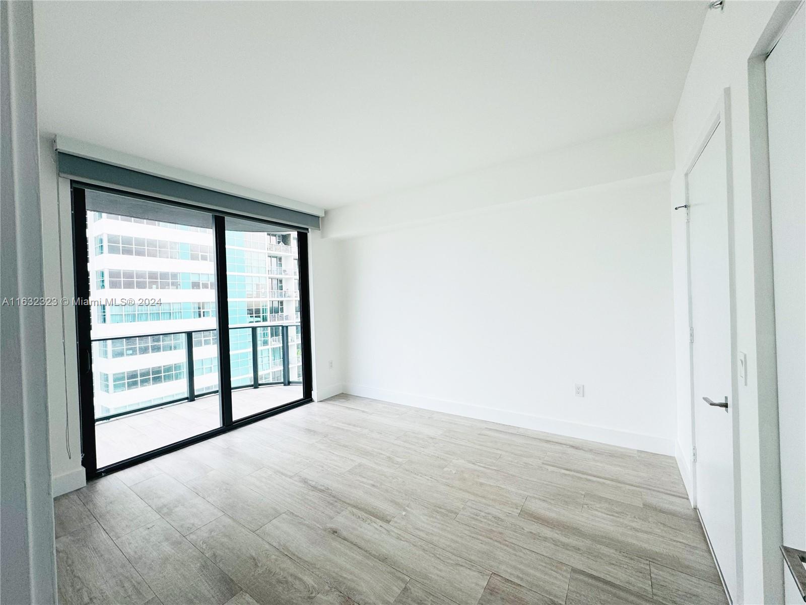 3401 MIDTOWN CONDO - Residential Lease