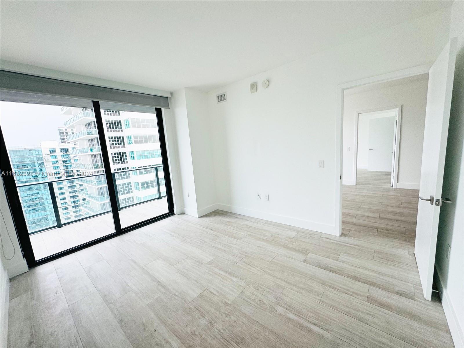 3401 MIDTOWN CONDO - Residential Lease