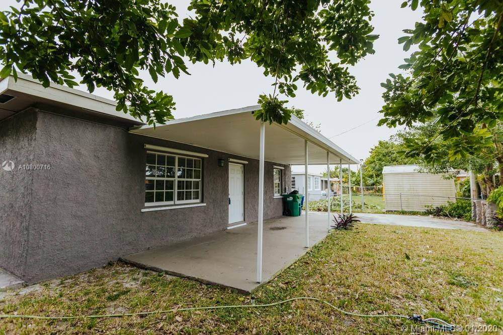 PALMLAND ESTATES - Residential