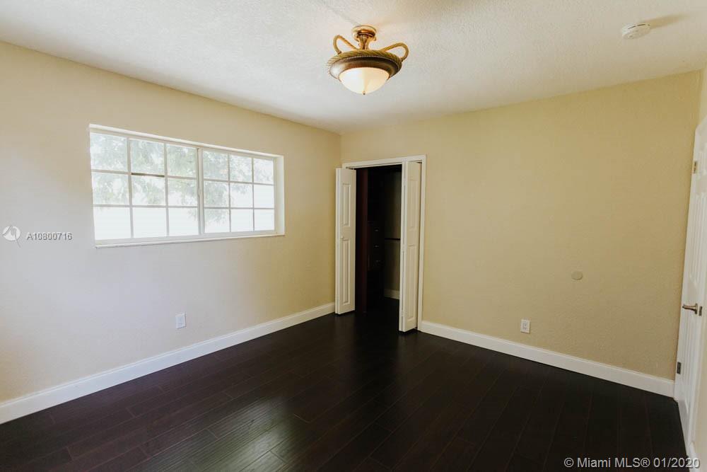 PALMLAND ESTATES - Residential