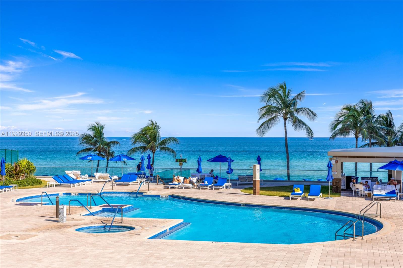 THE PINNACLE CONDO - Residential Lease