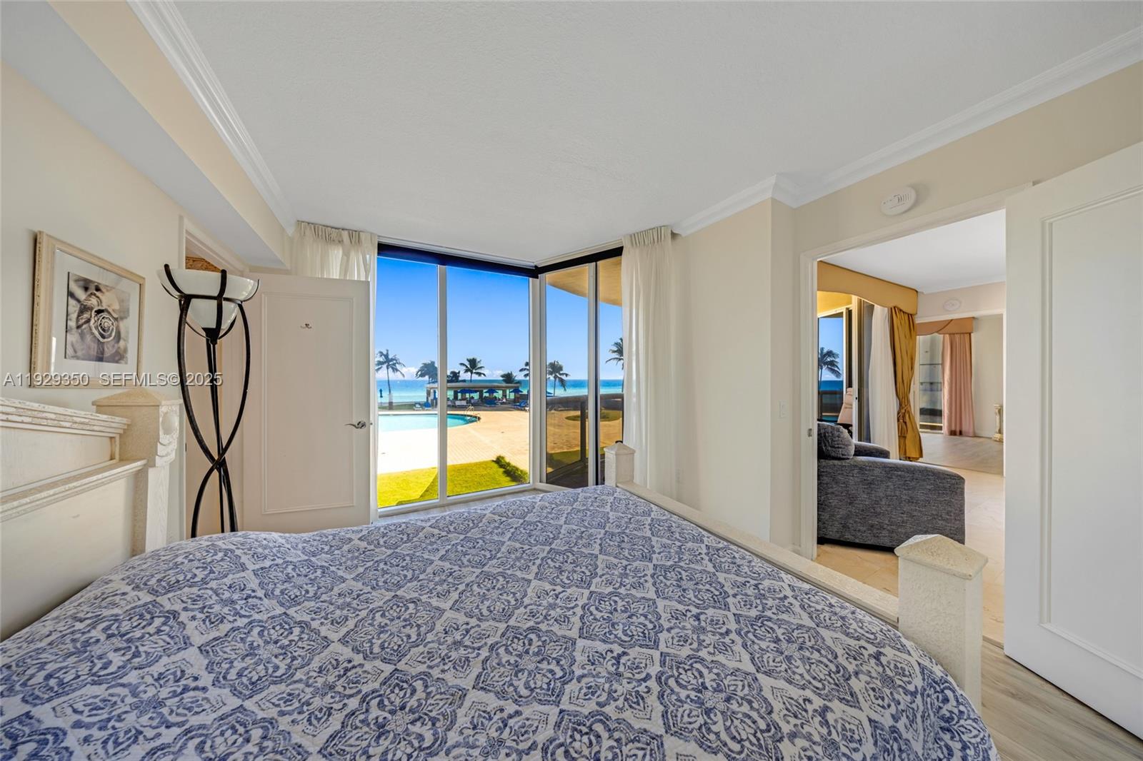 THE PINNACLE CONDO - Residential Lease