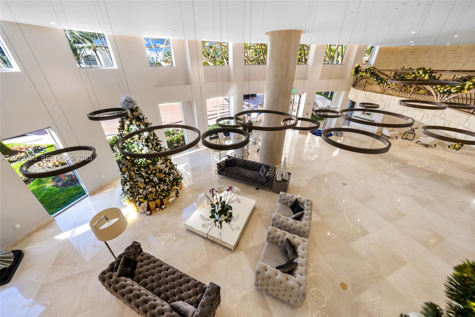 THE PINNACLE CONDO - Residential Lease