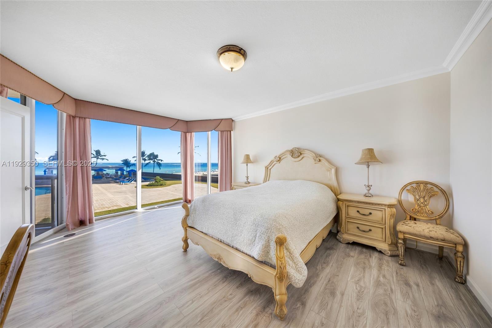 THE PINNACLE CONDO - Residential Lease