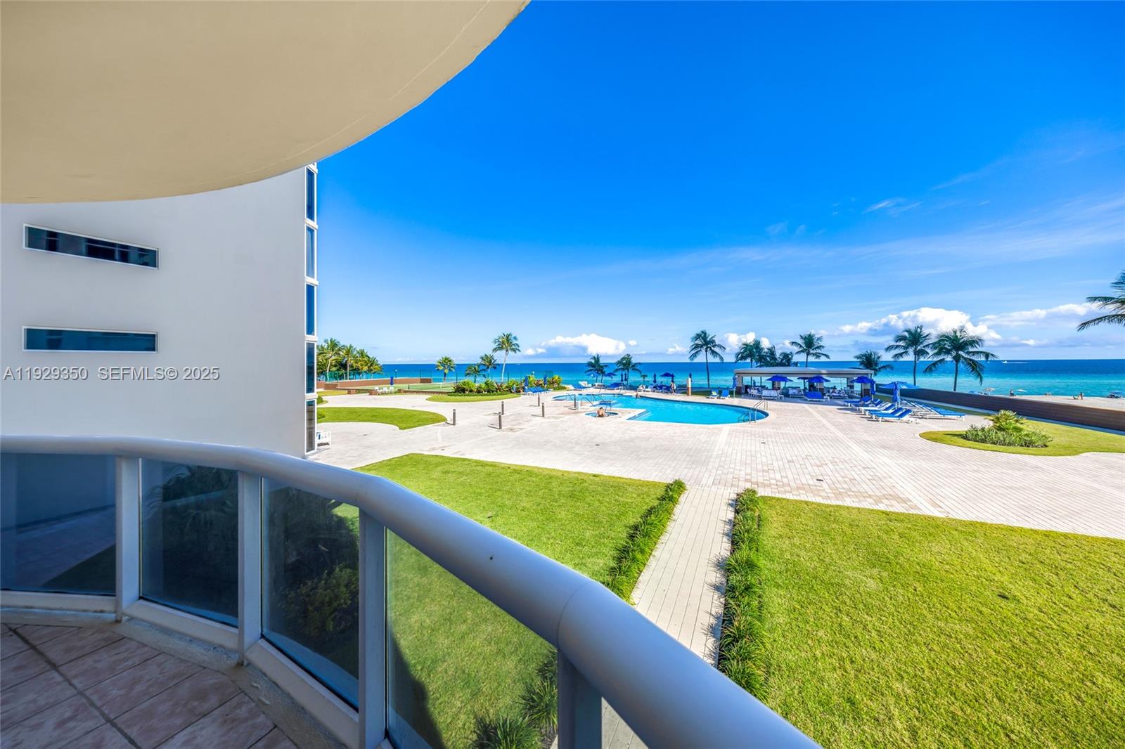 THE PINNACLE CONDO - Residential Lease