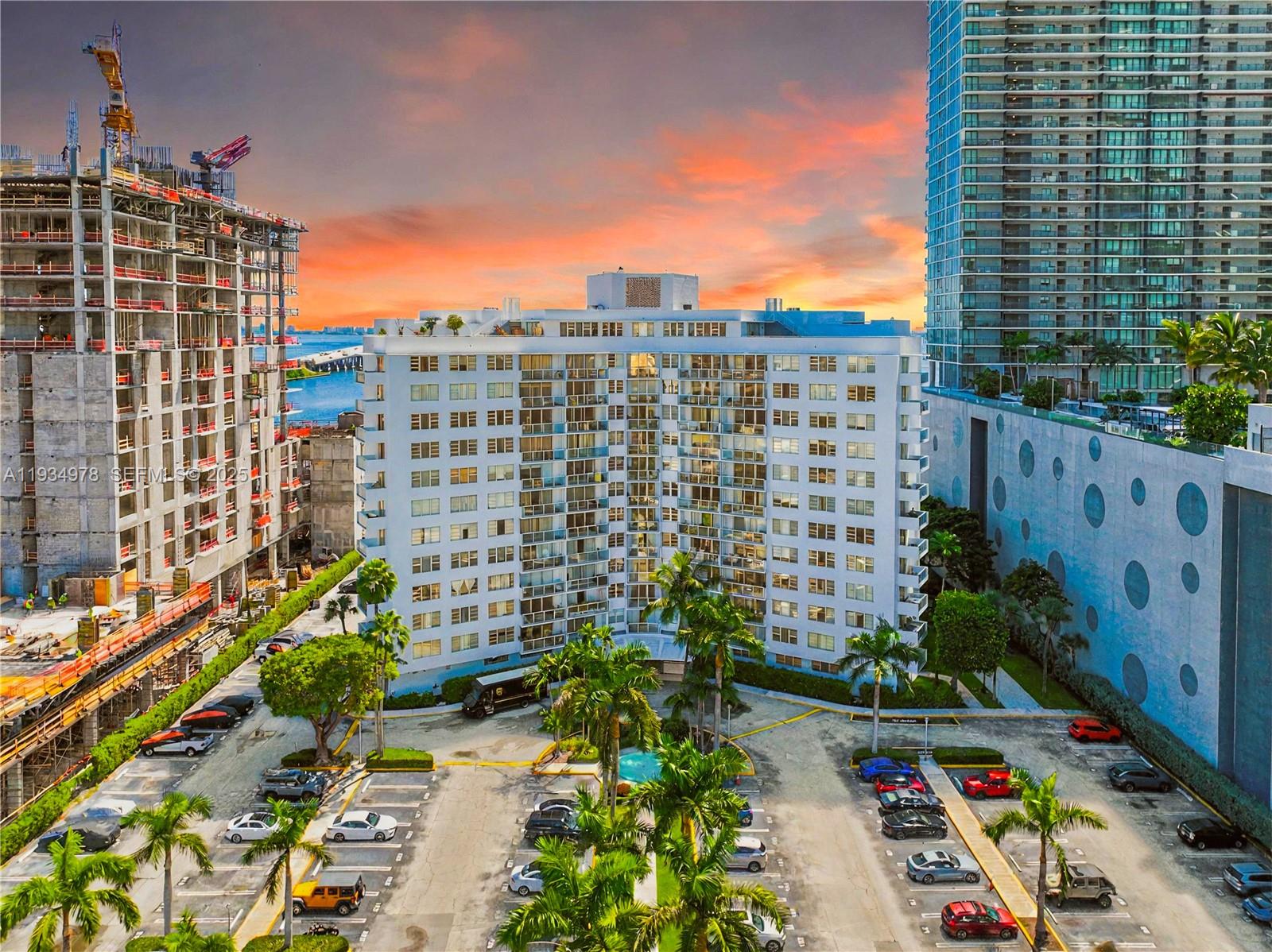 BAY PARK TOWERS CONDO - Residential