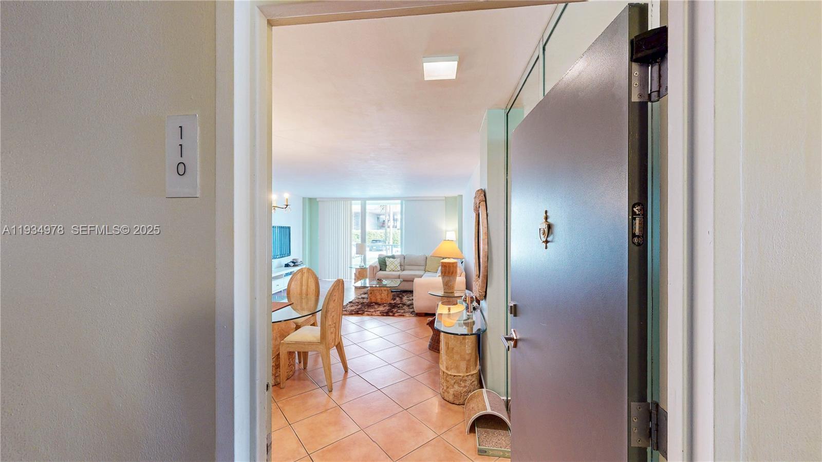 3301 NE 5th Ave 110, Miami, FL, 33137/$399,000 4 3301 NE 5th Ave 110