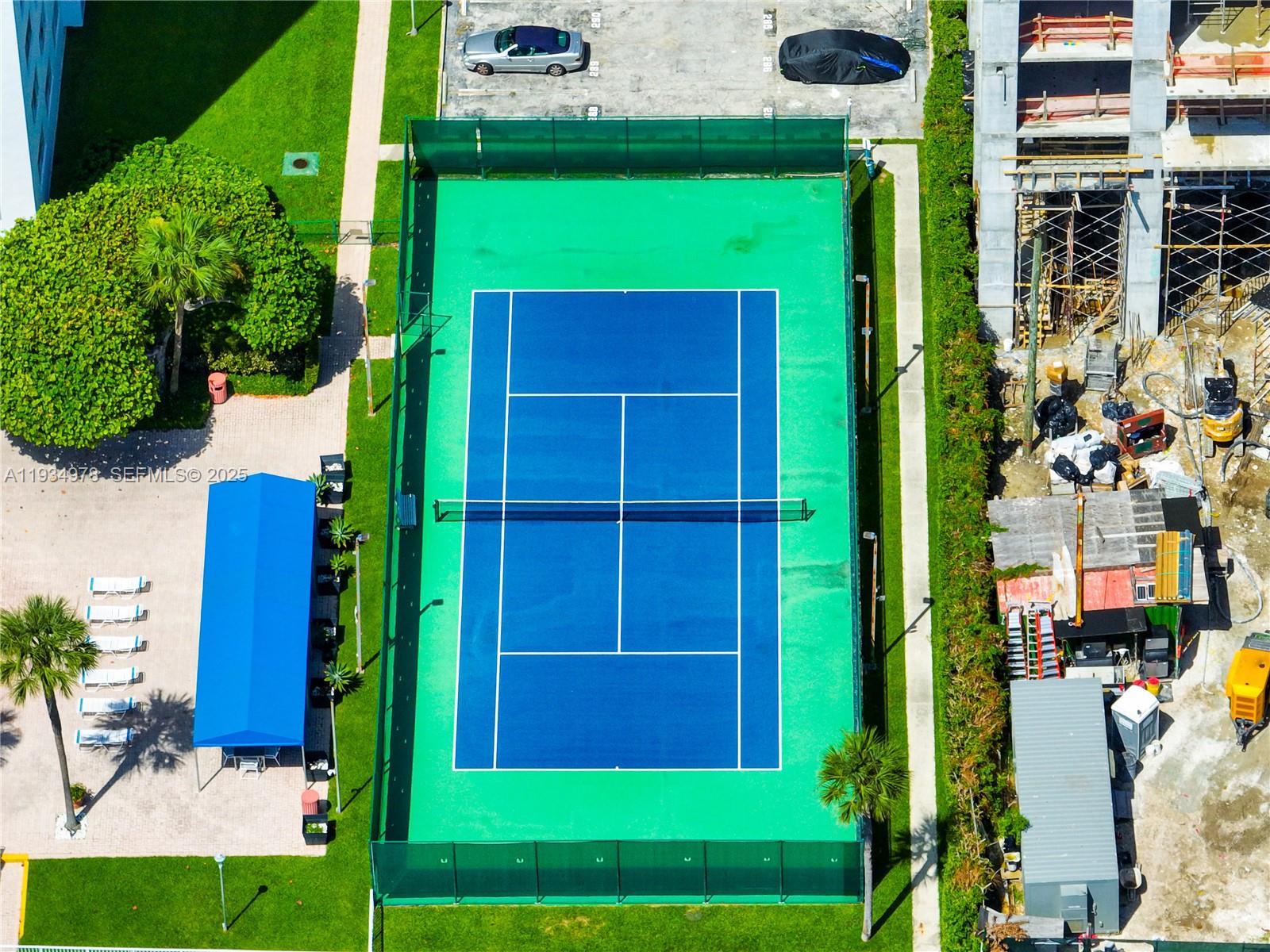 BAY PARK TOWERS CONDO - Residential