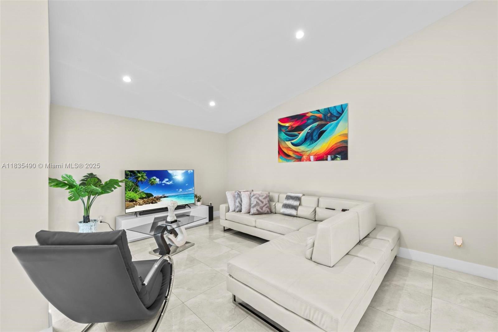 JORGI SUB - Residential