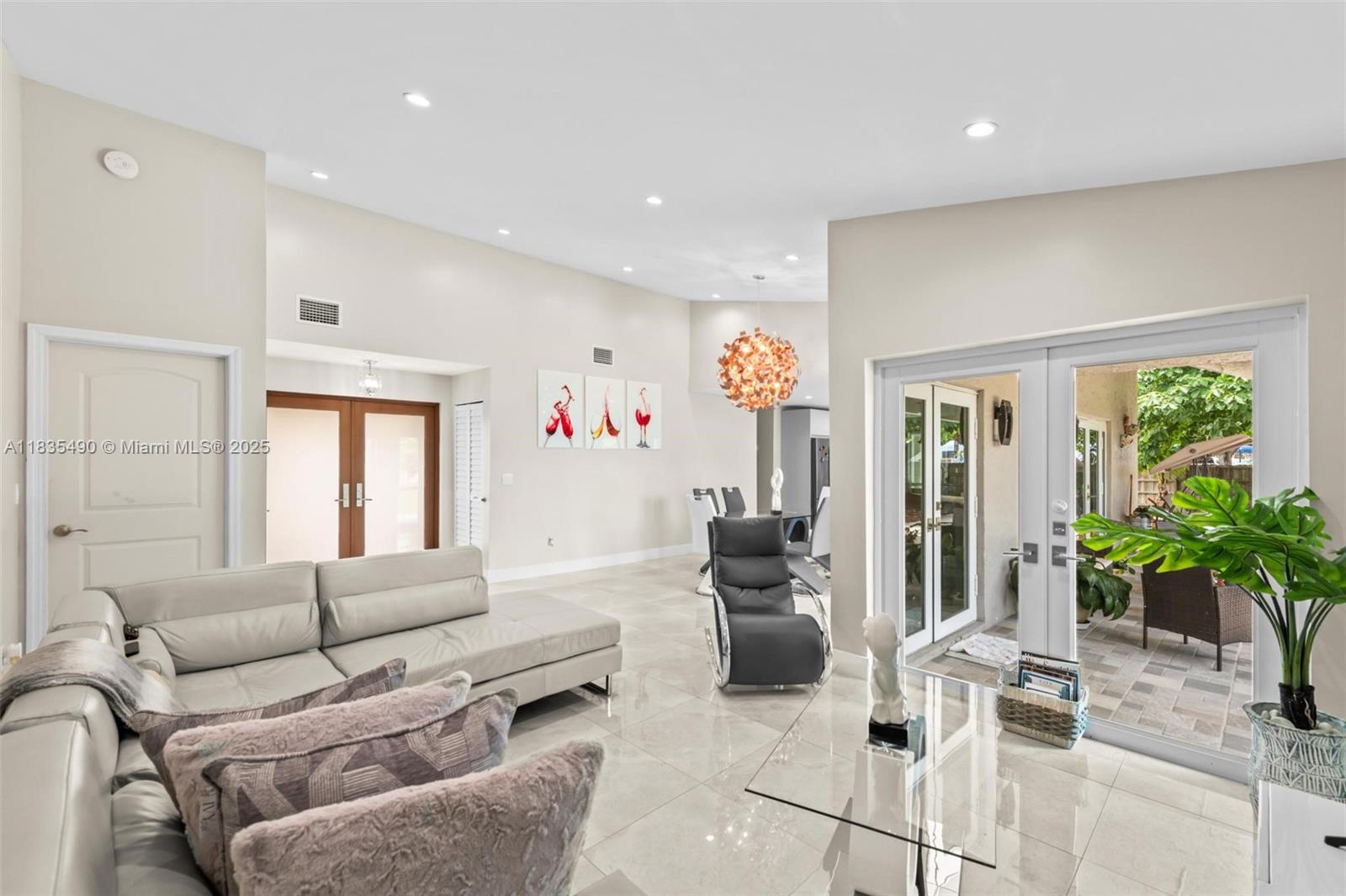 JORGI SUB - Residential