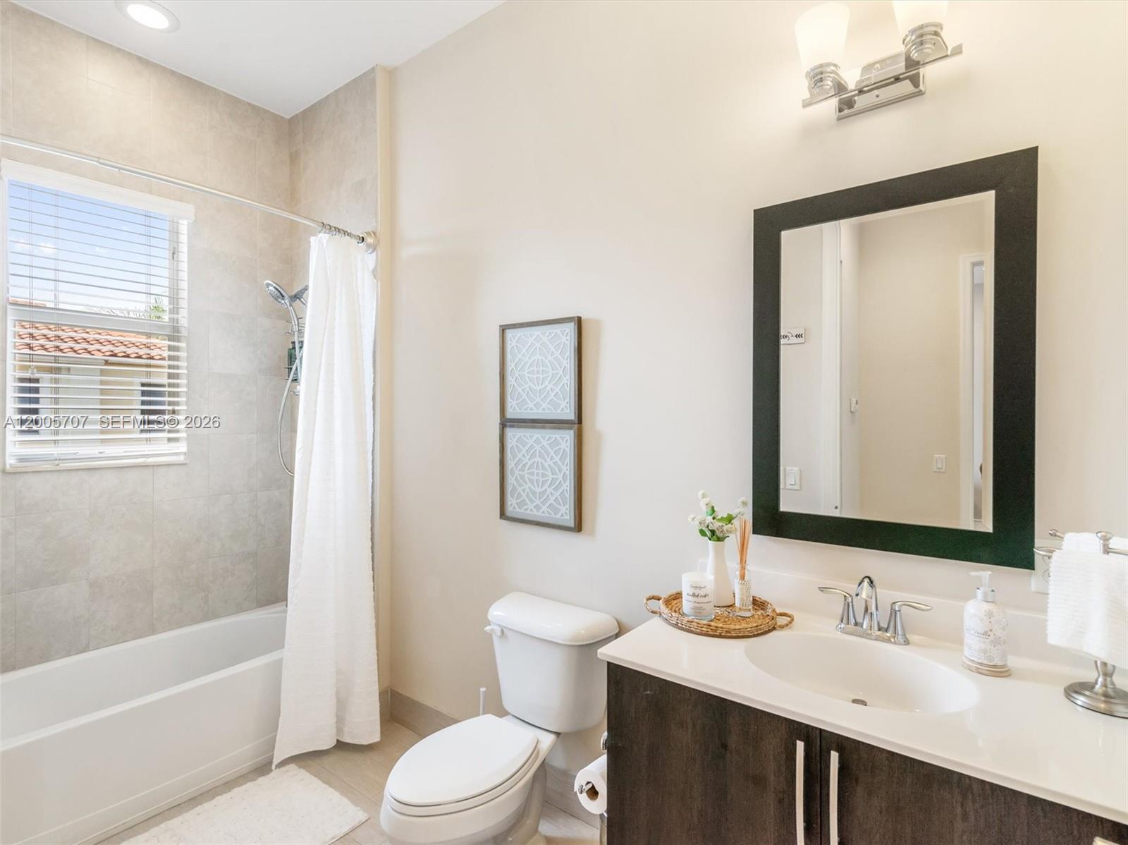 PEMBROKE FALLS-PHASE 1 - Residential