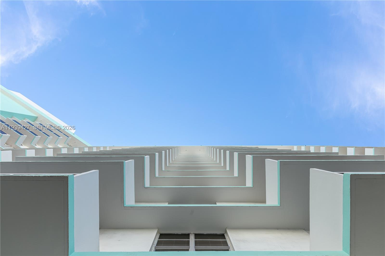 SEA AIR TOWERS CONDO - Residential Lease