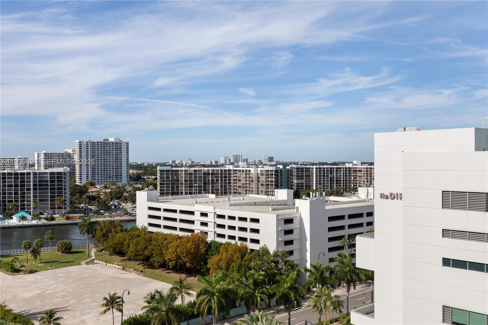 SEA AIR TOWERS CONDO - Residential Lease