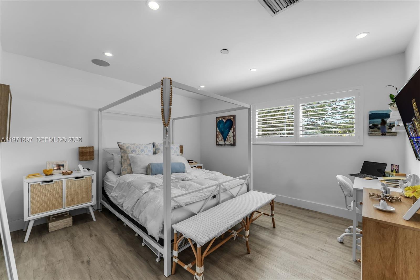 LAKE PARK SEC 2 - Residential