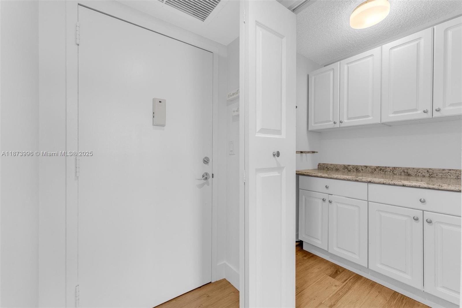 OCEANVIEW PARK CONDO - Residential
