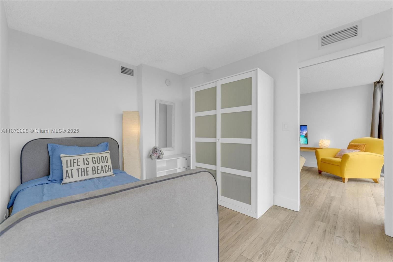 OCEANVIEW PARK CONDO - Residential