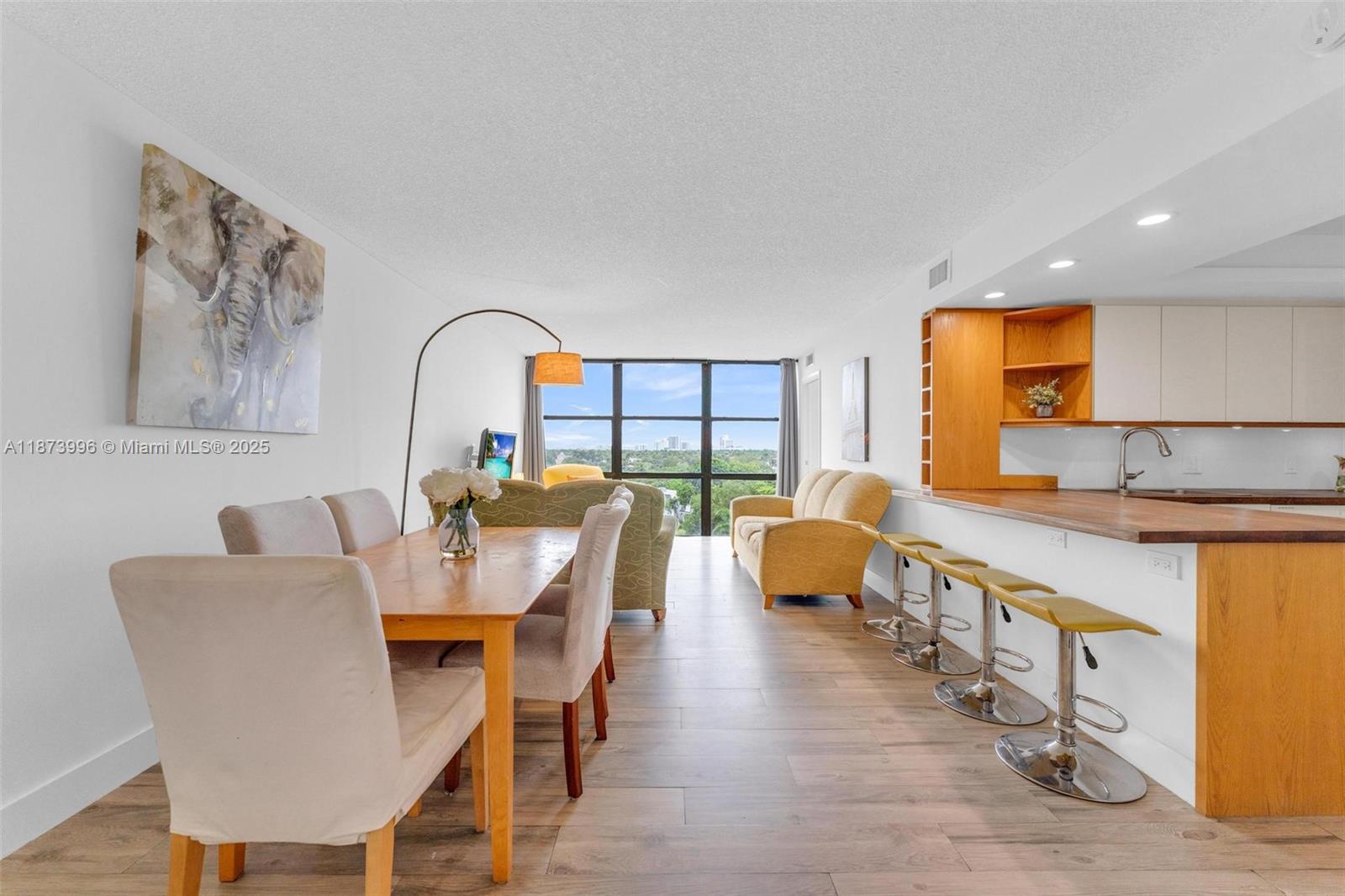 OCEANVIEW PARK CONDO - Residential