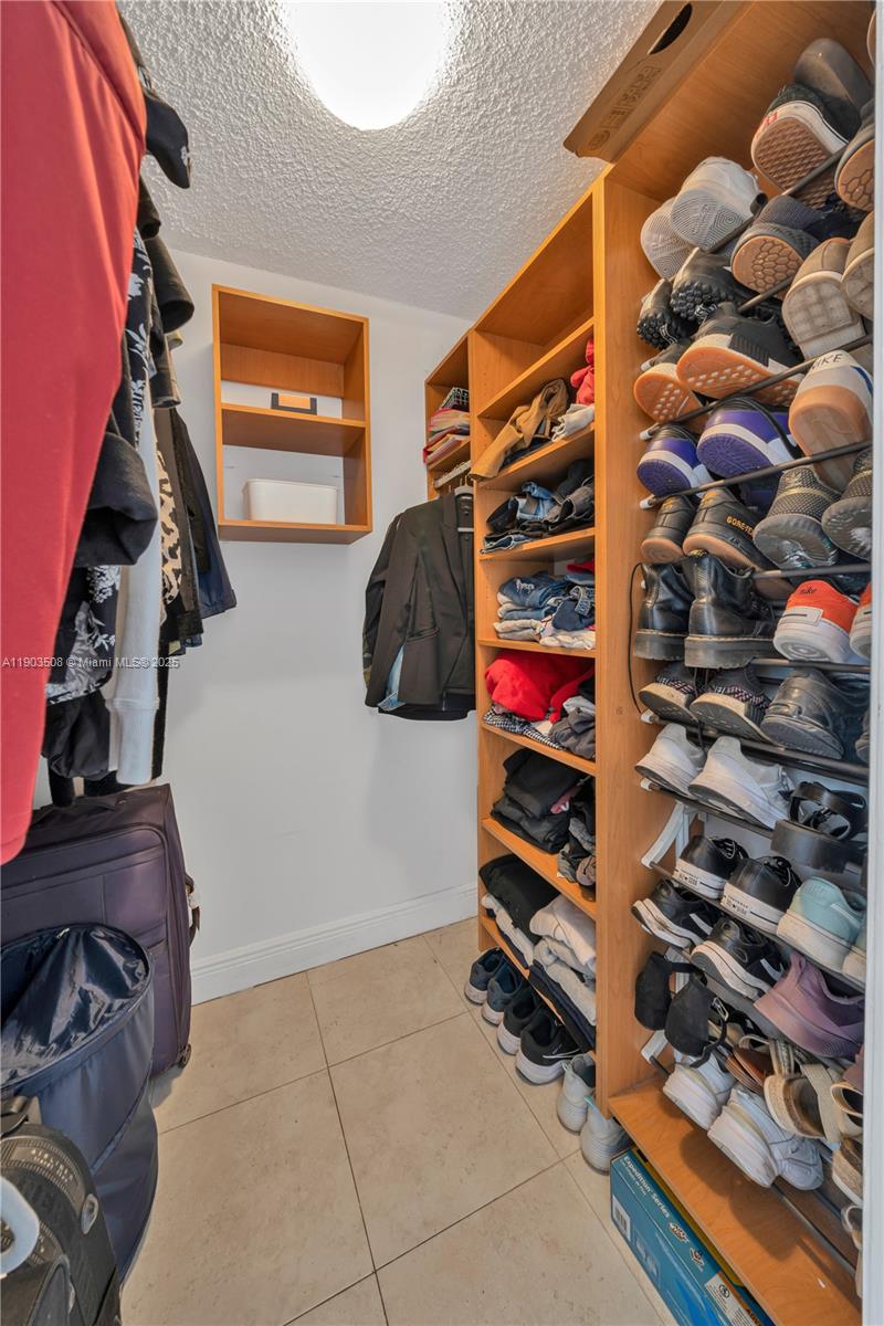 VILLA BAY VISTA CONDO - Residential Lease