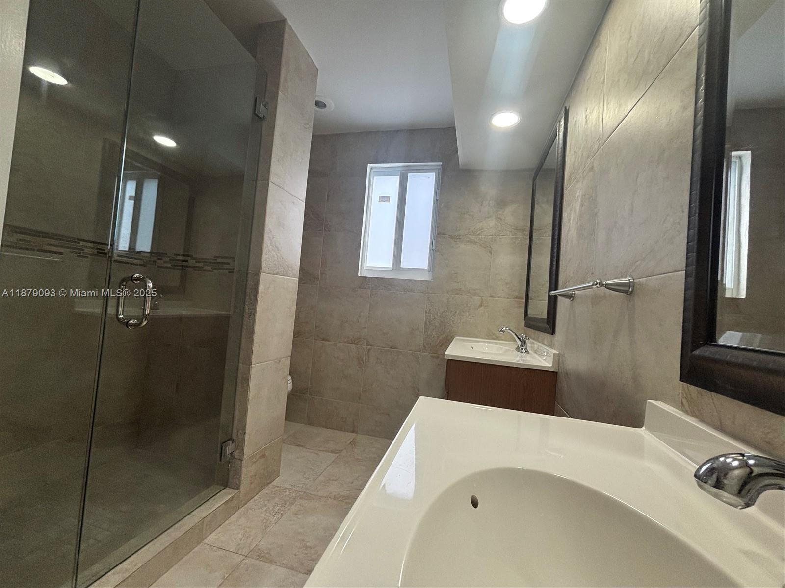PANACHE SEC 2 - Residential Lease