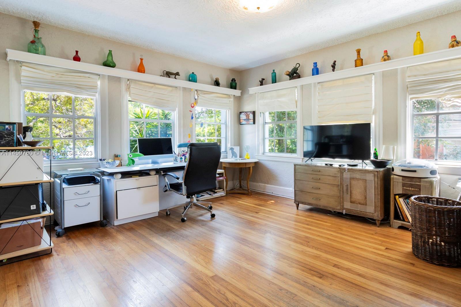 MID GOLF SUB - Residential