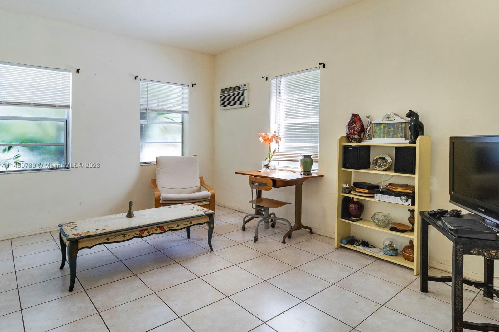 MID GOLF SUB - Residential