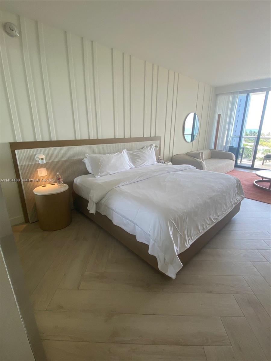 2201 COLLINS AVE CONDO - Residential