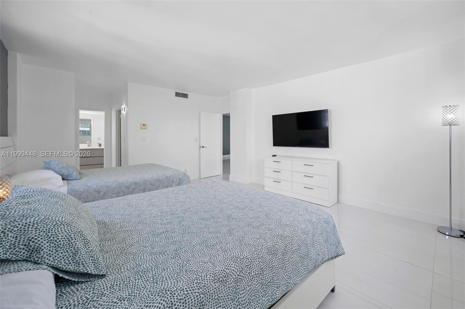 SIAN OCEAN RESIDENCES CON - Residential