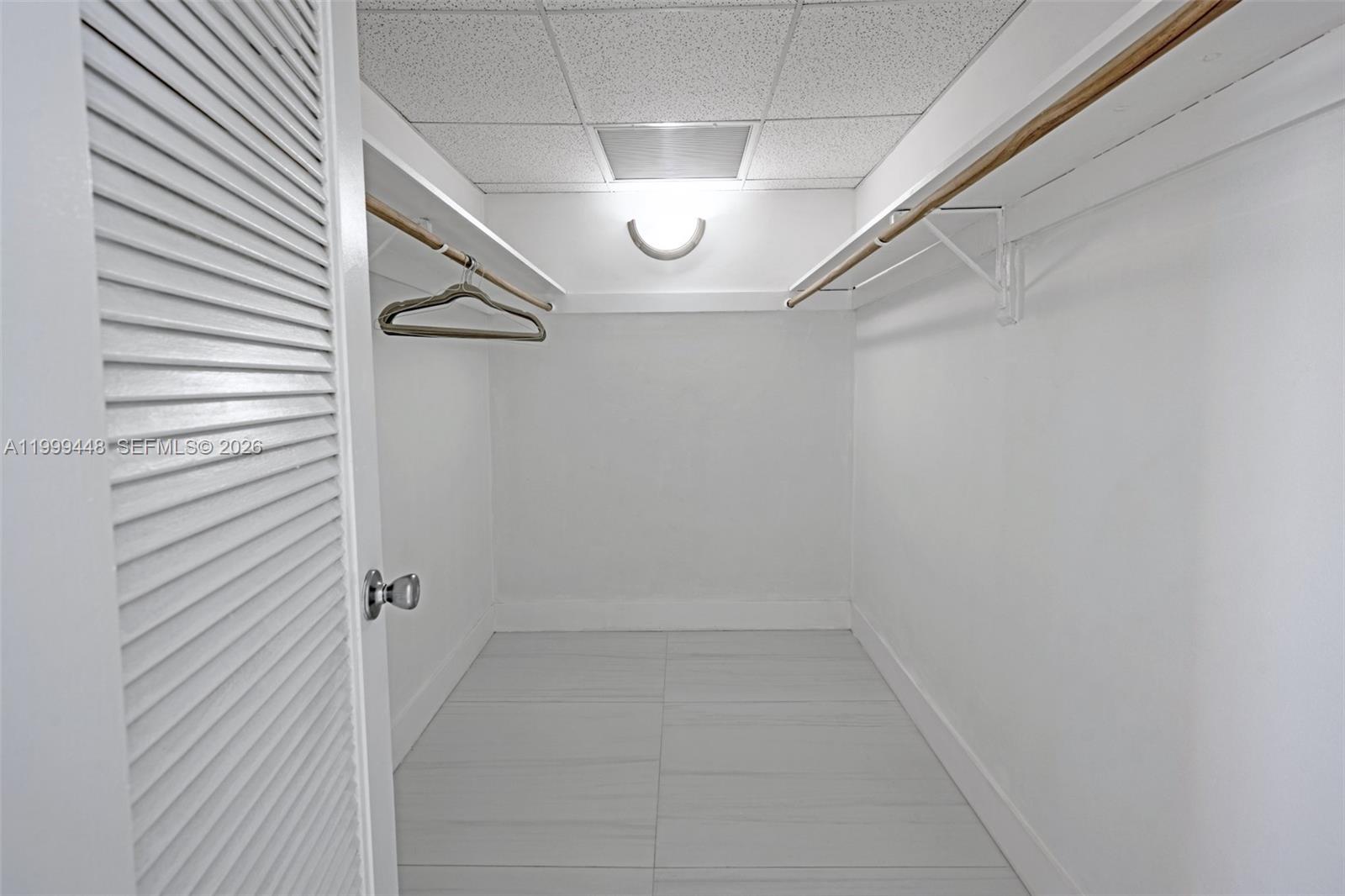 SIAN OCEAN RESIDENCES CON - Residential